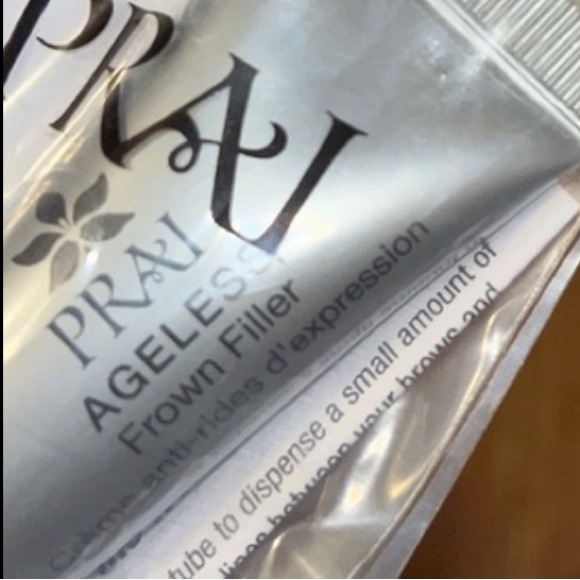 ⚪️💎⚪️ • Prai x Frown Filler •💎⚪️💎 - Picture 1 of 4